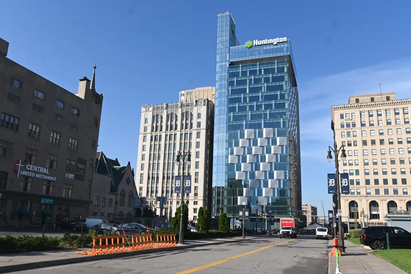 NLC Financial Services HQ DST - 2